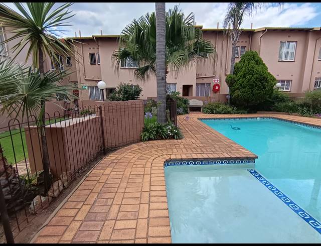 1 BEDROOM APARTMENT FOR SALE IN VERWOERDPARK